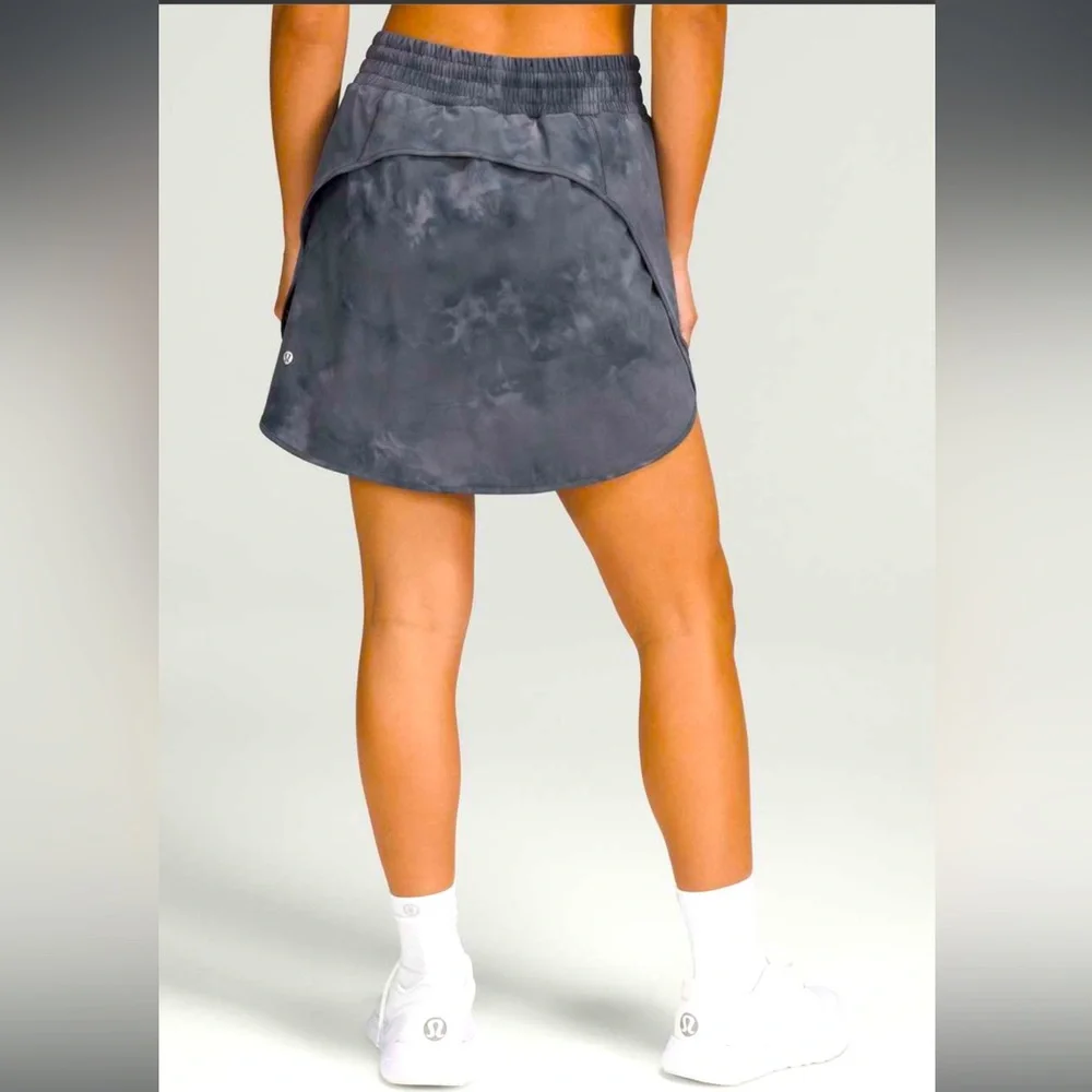 NWT RARE Lululemon Hotty Hot High-Rise Skirt *Long |Diamond Dye Pitch Grey, 4